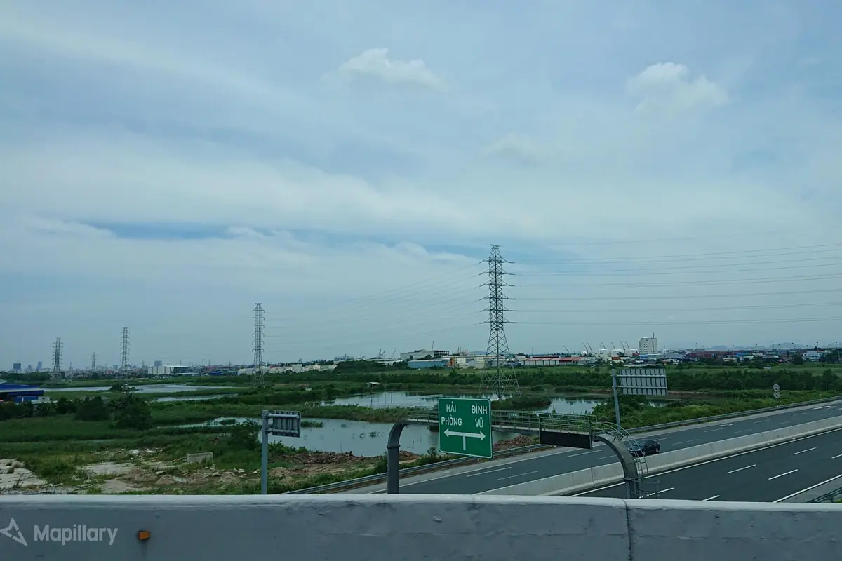 Interchange between the Hanoi - Hai Phong and Hai Phong - Quang Ninh expressways, 2019
